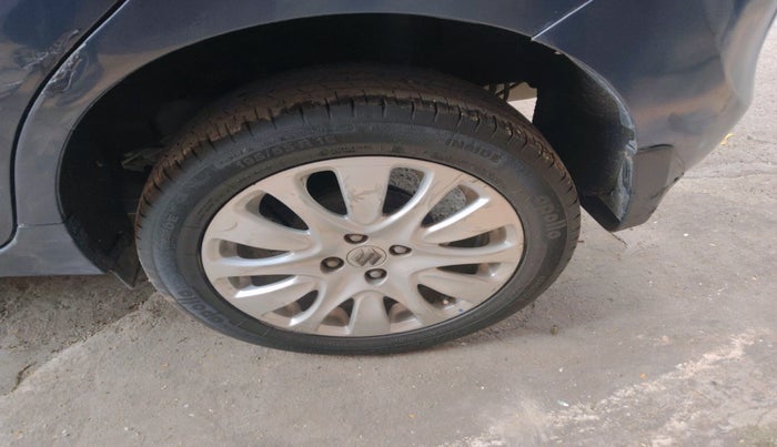 2016 Maruti Baleno ZETA PETROL 1.2, CNG, Manual, 76,028 km, tyre