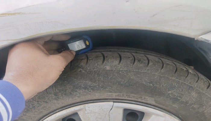 2011 Maruti Swift Dzire VXI, Petrol, Manual, 1,13,713 km, tyre