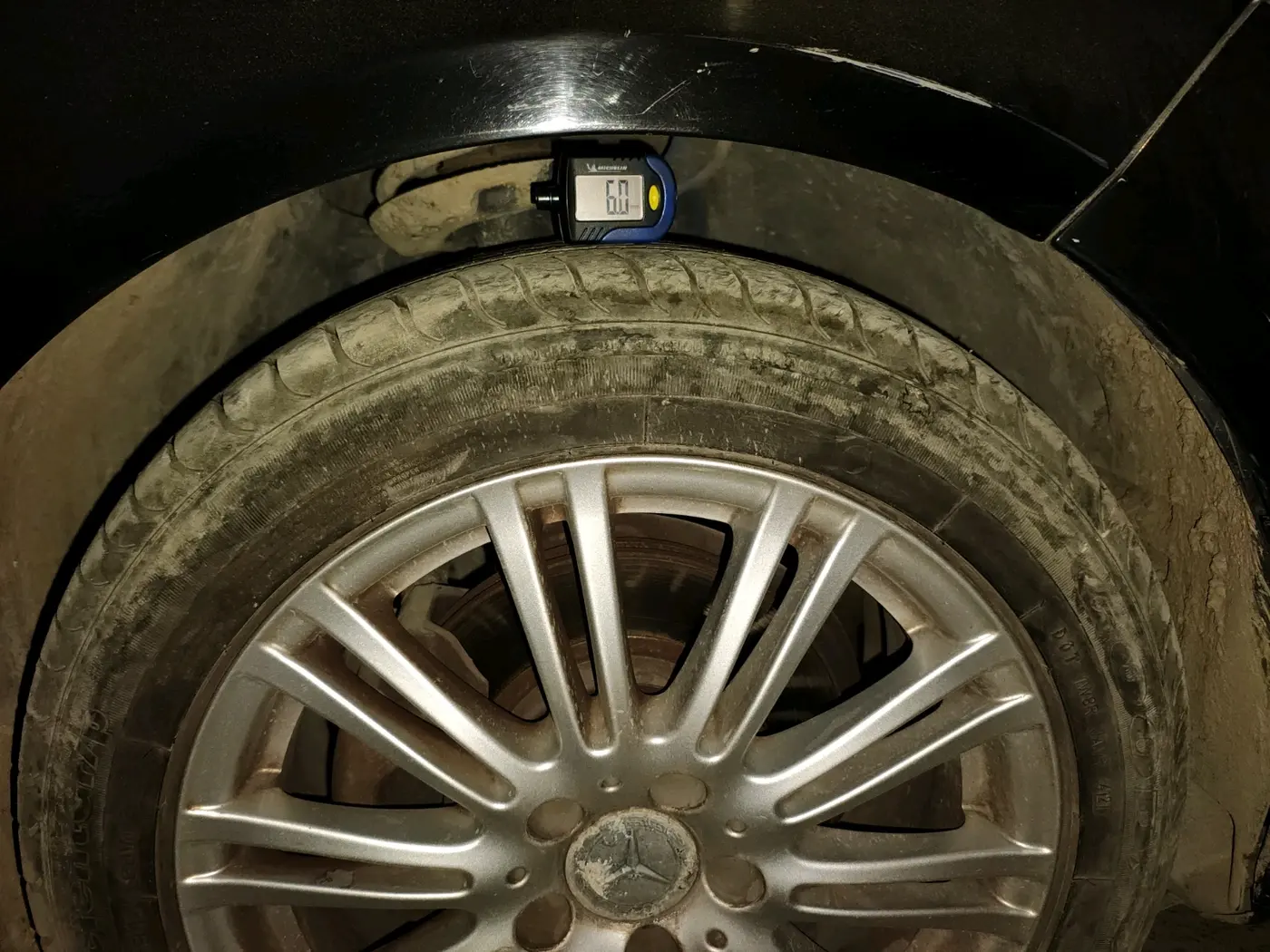2011 Mercedes Benz E Class 200 ELEGANCE, Petrol, Automatic, 94,059 km, tyre
