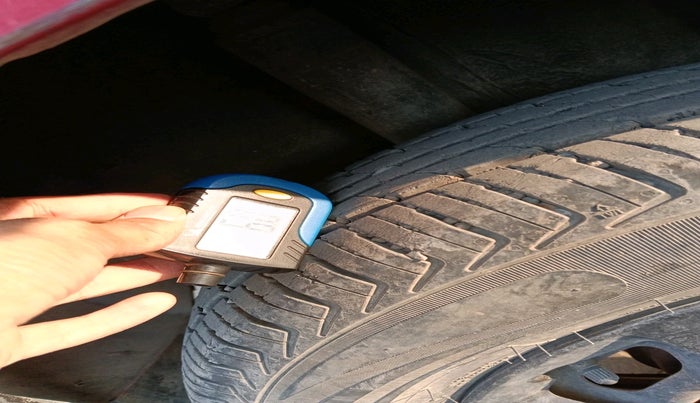 2017 Datsun Redi Go T, Petrol, Manual, 15,552 km, tyre