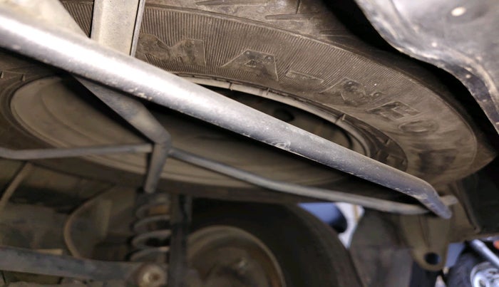 2021 Maruti Eeco 5 STR, Petrol, Manual, 71,969 km, tyre