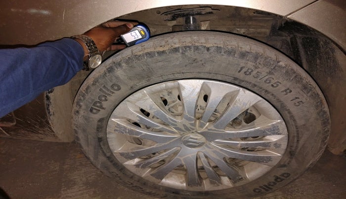 2015 Maruti Ertiga VXI CNG, Petrol, Manual, 2,67,006 km, tyre