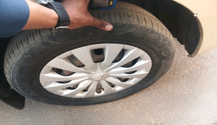 2013 Toyota Etios GD, Diesel, Manual, 1,26,702 km, tyre