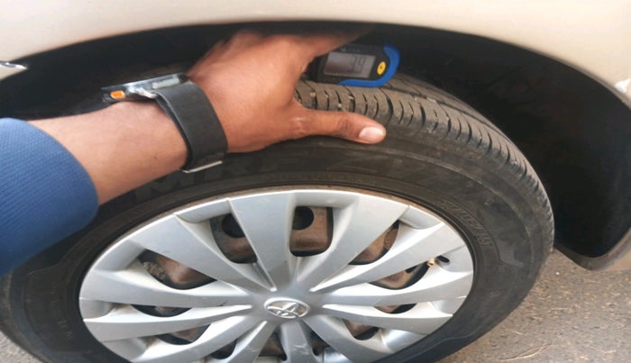 2013 Toyota Etios GD, Diesel, Manual, 1,26,702 km, tyre