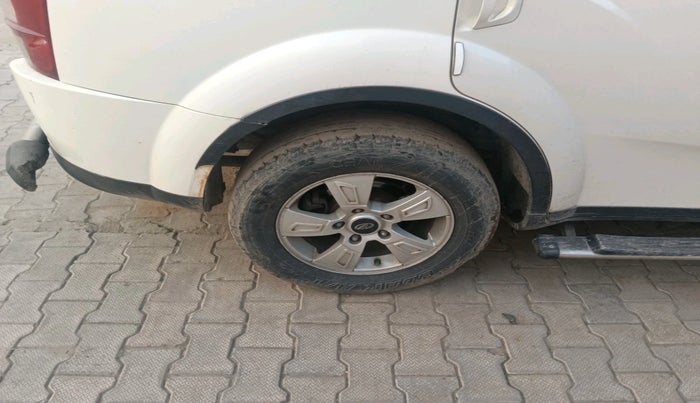 2012 Mahindra XUV500 W8, Diesel, Manual, 90,248 km, tyre