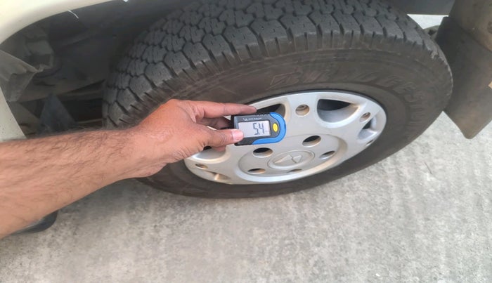 2022 Mahindra Bolero B6, Diesel, Manual, 84,214 km, tyre