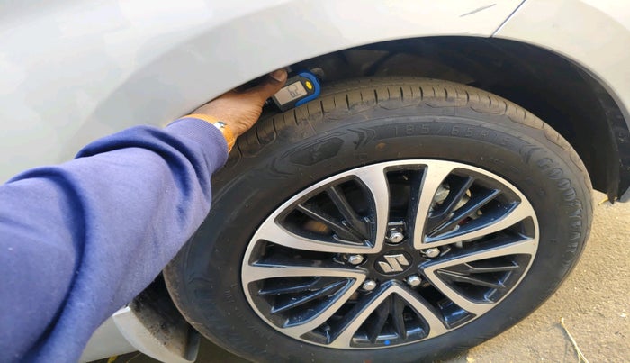 2023 Maruti Ertiga ZXI (O) CNG, Petrol, Manual, 61,351 km, tyre