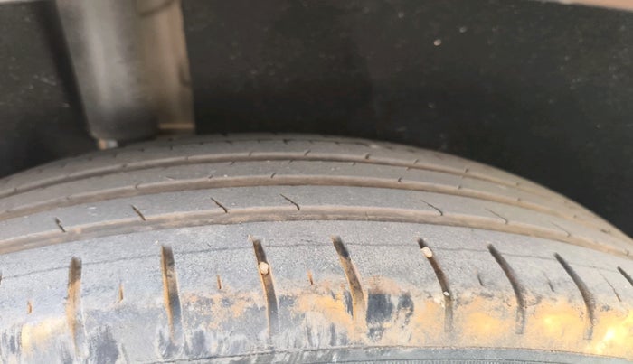 2017 Ford Ecosport TITANIUM+ 1.5L DIESEL, Diesel, Manual, 1,59,193 km, tyre