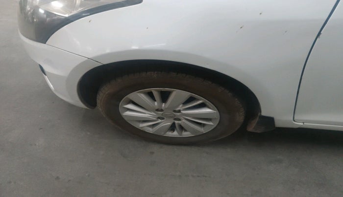 2015 Maruti Swift ZDI, Diesel, Manual, 2,11,539 km, tyre