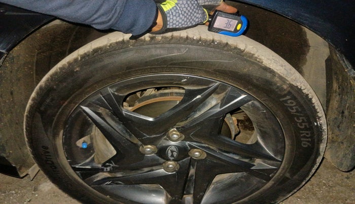 2021 Hyundai NEW I20 SPORTZ 1.2 MT, Petrol, Manual, 60,997 km, tyre