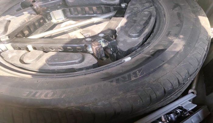 2020 Tata NEXON XZ PLUS (O) DIESEL, Diesel, Manual, 1,61,704 km, tyre