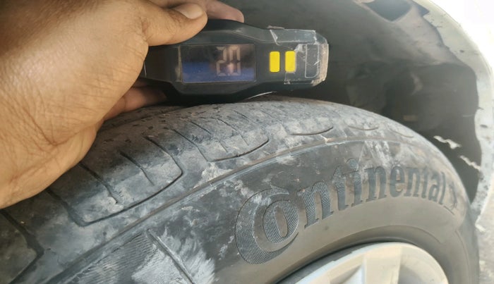 2013 Maruti Swift Dzire VDI, Diesel, Manual, 1,40,925 km, tyre