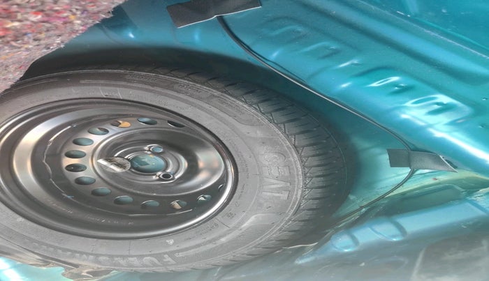 2020 Renault Kwid CLIMBER 1.0 AMT (O), Petrol, Automatic, 25,531 km, tyre