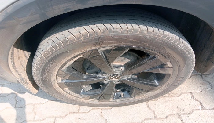 2024 Volkswagen TAIGUN GT Line 1.0L TSI MT, Petrol, Manual, 35,864 km, tyre