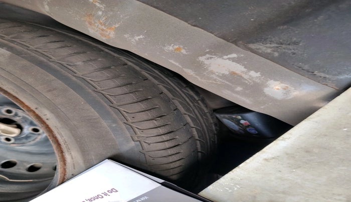 2016 Hyundai Verna FLUIDIC 1.6 CRDI S 4S, Diesel, Manual, 80,187 km, tyre