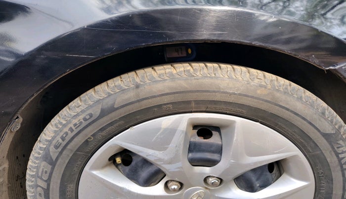 2016 Hyundai Verna FLUIDIC 1.6 CRDI S 4S, Diesel, Manual, 80,187 km, tyre