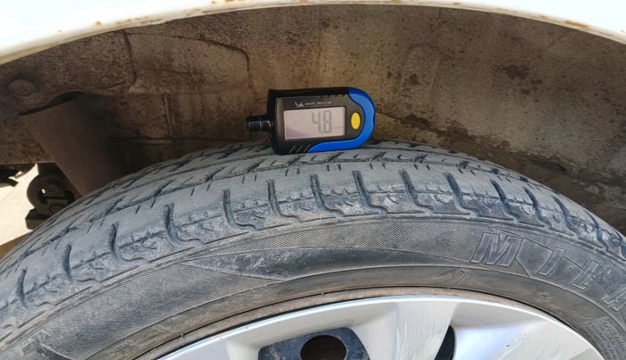 2012 Maruti Wagon R 1.0 VXI, Petrol, Manual, 1,49,648 km, tyre