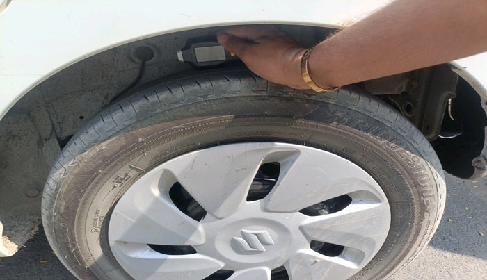 2020 Maruti Celerio VXI CNG, Petrol, Manual, 88,718 km, tyre