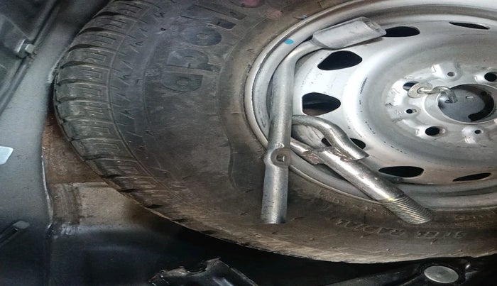 2018 Tata Tiago XZA PETROL, Petrol, Automatic, 67,507 km, tyre