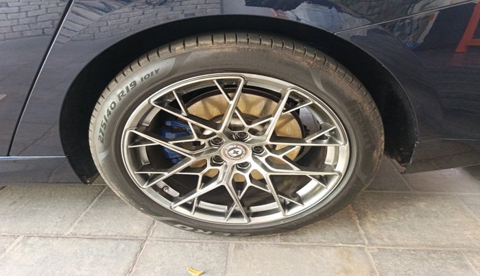 2023 BMW 6 Series GT 620d M Sport , Diesel, Automatic, 16,702 km, tyre