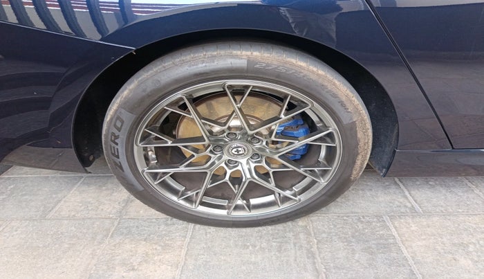 2023 BMW 6 Series GT 620d M Sport , Diesel, Automatic, 16,702 km, tyre