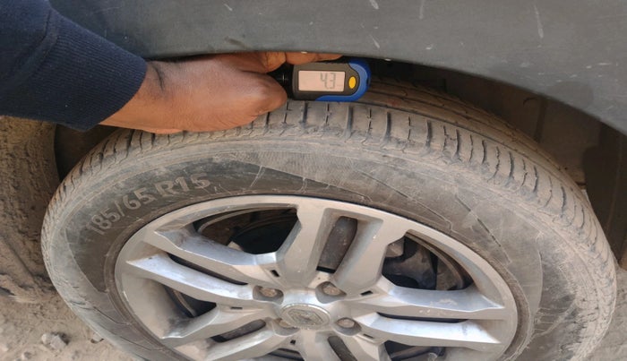 2020 Renault TRIBER RXZ AMT, Petrol, Automatic, 25,923 km, tyre