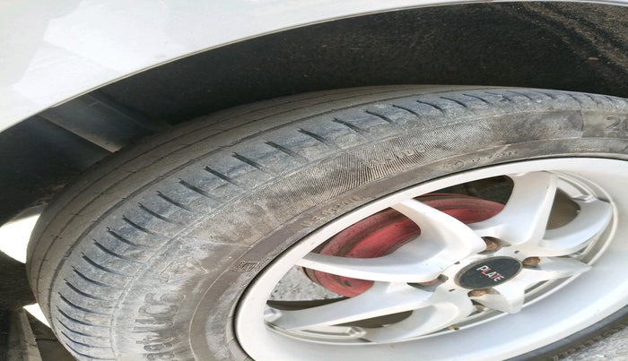 2018 Maruti Baleno DELTA PETROL 1.2, Petrol, Manual, 1,08,028 km, tyre