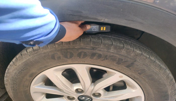 2019 Hyundai Creta SX 1.6 PETROL, Petrol, Manual, 21,153 km, tyre