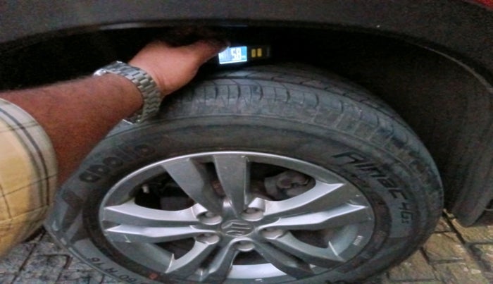 2016 Maruti Vitara Brezza ZDI, Diesel, Manual, 63,246 km, tyre