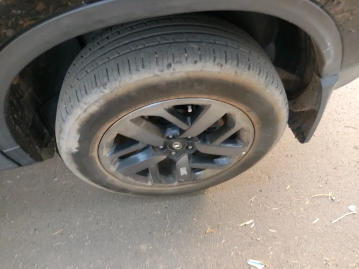 2023 Tata Harrier XZA PLUS O DARK EDITION, Diesel, Automatic, 70,011 km, tyre