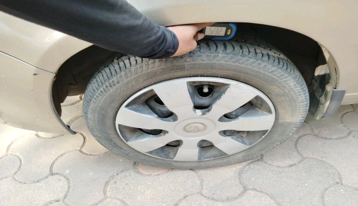 2011 Maruti Alto K10 VXI, Petrol, Manual, 57,438 km, tyre