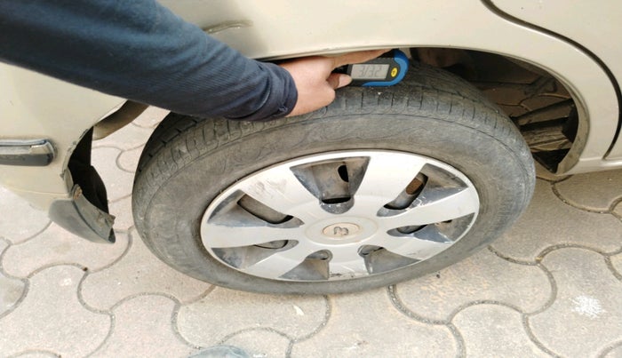 2011 Maruti Alto K10 VXI, Petrol, Manual, 57,438 km, tyre