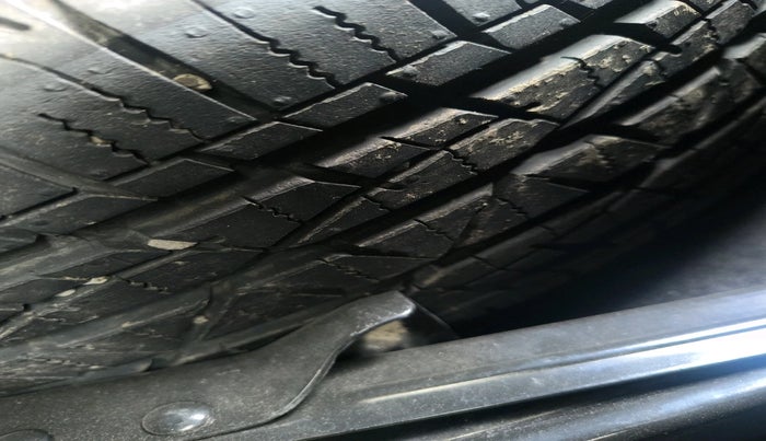 2021 Jeep Compass SPORT 1.4 PETROL DCT, Petrol, Automatic, 1,13,002 km, tyre