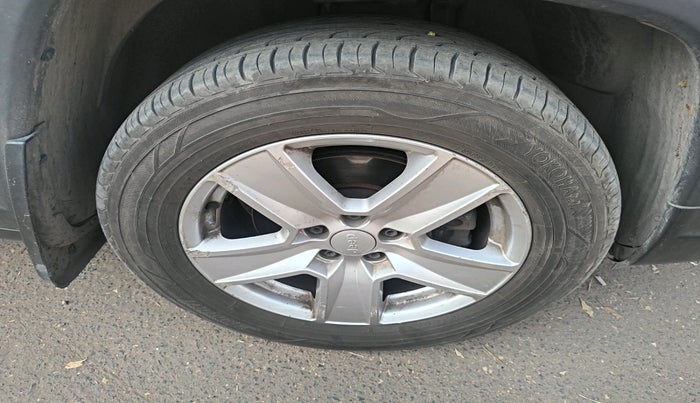 2021 Jeep Compass SPORT 1.4 PETROL DCT, Petrol, Automatic, 1,13,002 km, tyre