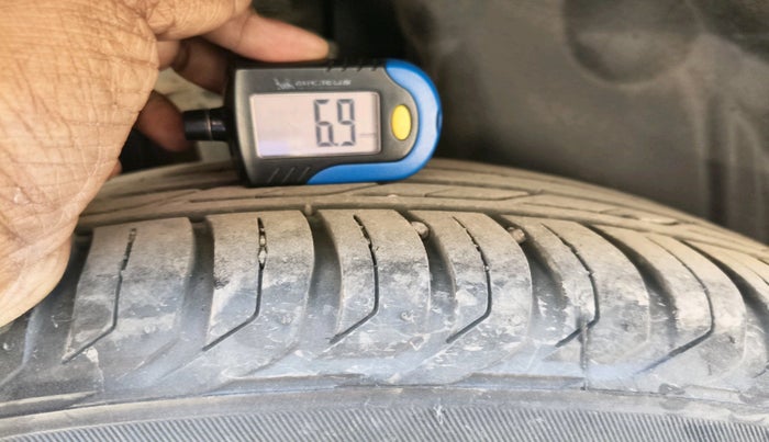 2018 Jeep Compass LIMITED 1.4 PETROL AT, Petrol, Automatic, 75,001 km, tyre