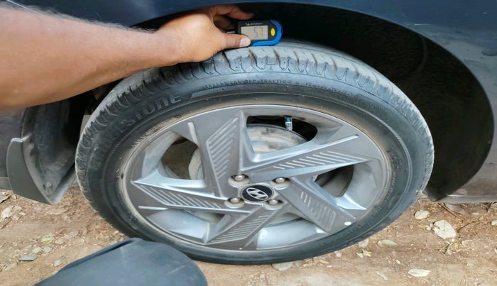 2021 Hyundai Verna SX 1.5 VTVT IVT, Petrol, Automatic, 27,515 km, tyre