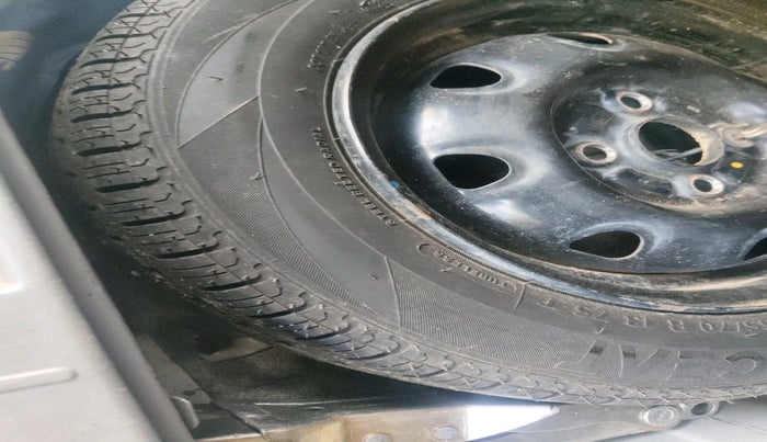 2012 Maruti Alto K10 VXI, Petrol, Manual, 50,549 km, tyre