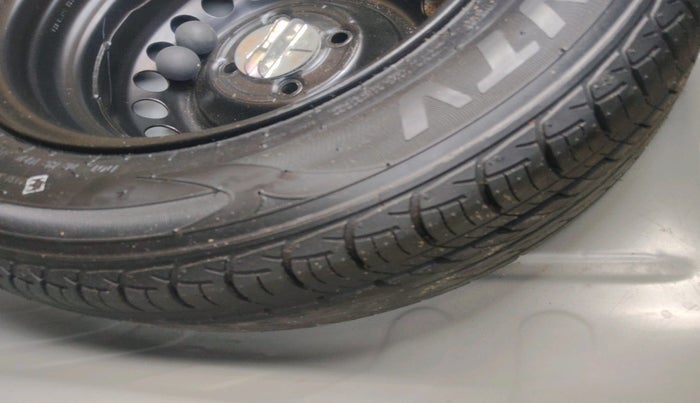 2020 Honda Amaze 1.2L I-VTEC VX CVT, Petrol, Automatic, 38,938 km, tyre