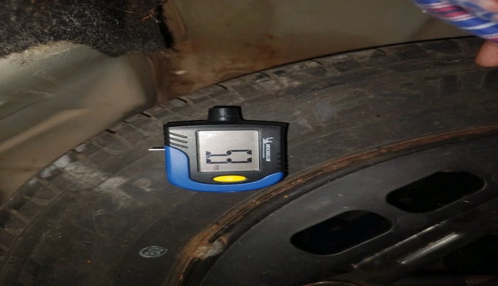 2016 Mahindra Kuv100 K6 PLUS 6 STR, Petrol, Manual, 1,07,071 km, tyre