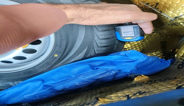 2025 Tata Tiago XM PETROL, Petrol, Manual, 5,582 km, tyre