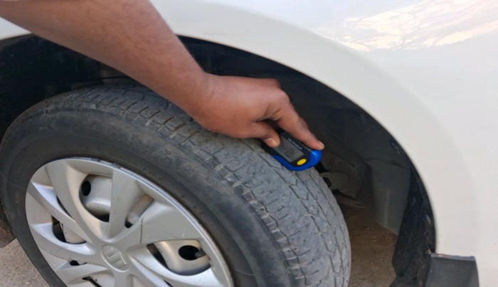 2020 Maruti Swift Dzire TOUR S-CNG, Petrol, Manual, 51,962 km, tyre