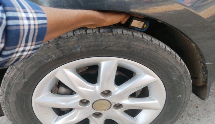 2016 Tata Zest XE PETROL, Petrol, Manual, 80,061 km, tyre