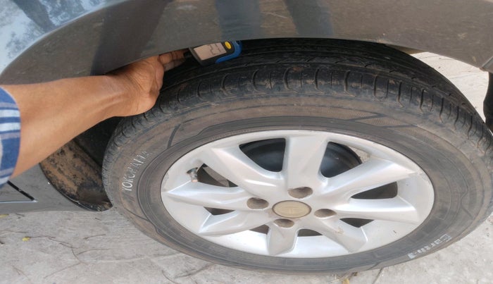 2016 Tata Zest XE PETROL, Petrol, Manual, 80,061 km, tyre