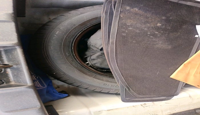 2022 Tata NEXON XZ PLUS PETROL, Petrol, Manual, 24,554 km, tyre