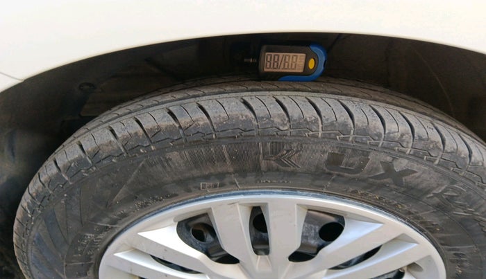 2023 Maruti Dzire VXI AMT, Petrol, Automatic, 28,545 km, tyre