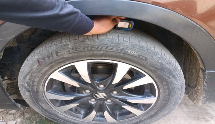 2018 Maruti S Cross ZETA 1.3, Diesel, Manual, 1,01,132 km, tyre