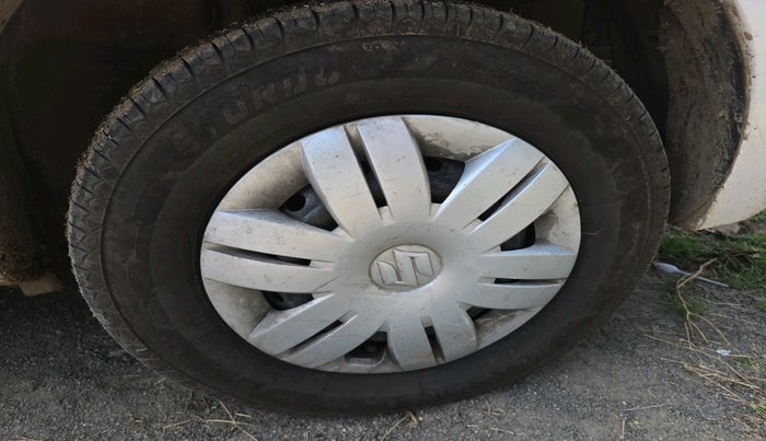 2022 Maruti Alto LXI O, Petrol, Manual, 65,323 km, tyre