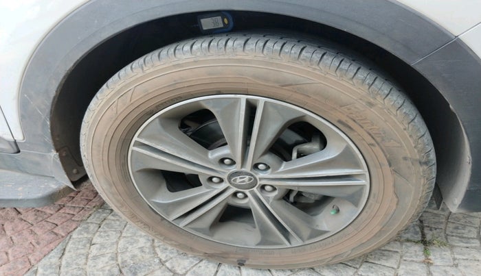 2017 Hyundai Creta SX PLUS AT 1.6 PETROL, Petrol, Automatic, 56,830 km, tyre