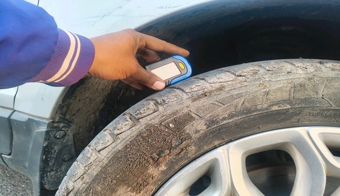 2013 Ford Ecosport TITANIUM 1.0L ECOBOOST (OPT), Petrol, Manual, 77,036 km, tyre