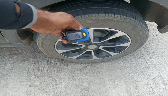 2021 Tata NEXON XM PETROL, Petrol, Manual, 75,511 km, tyre